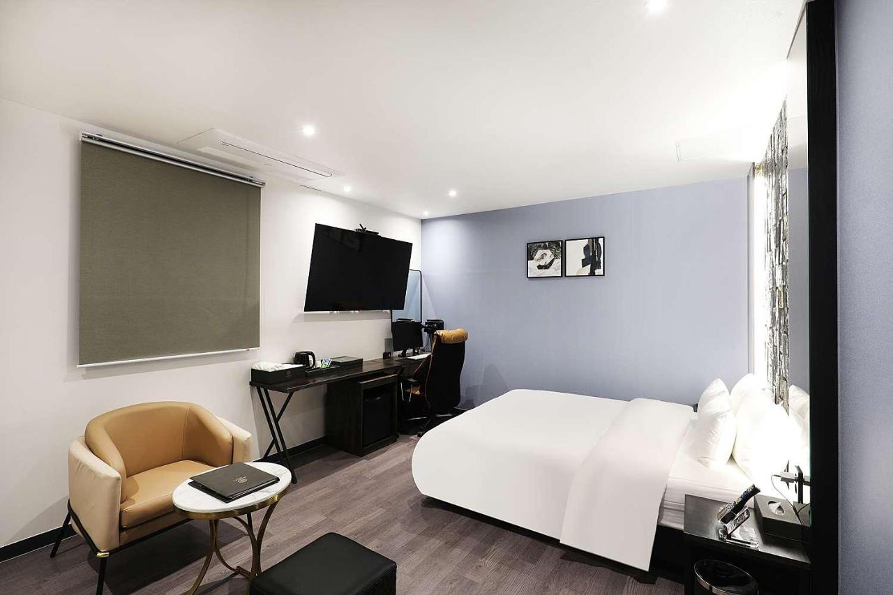 Mariposa Hotel Songtan Pyeongtaek Dış mekan fotoğraf