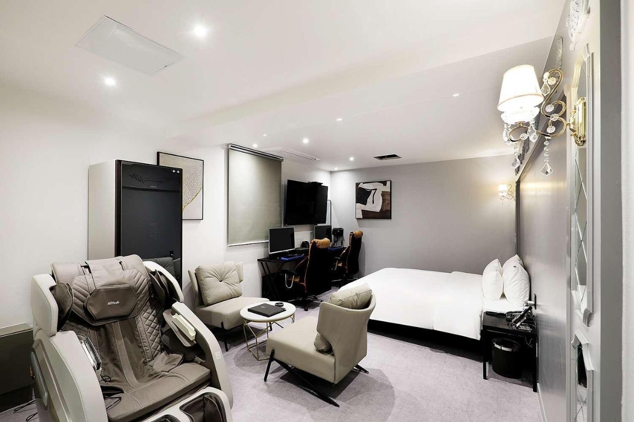 Mariposa Hotel Songtan Pyeongtaek Dış mekan fotoğraf
