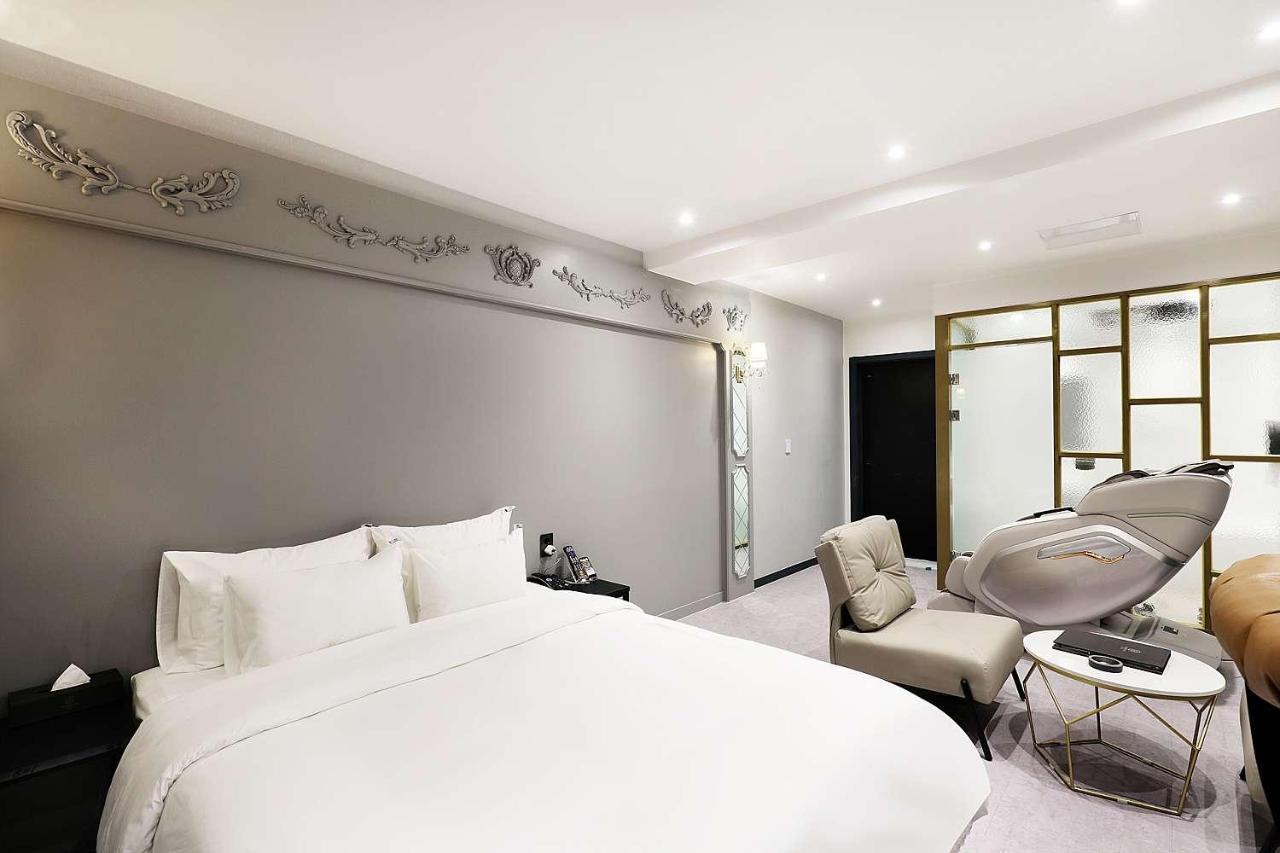 Mariposa Hotel Songtan Pyeongtaek Dış mekan fotoğraf